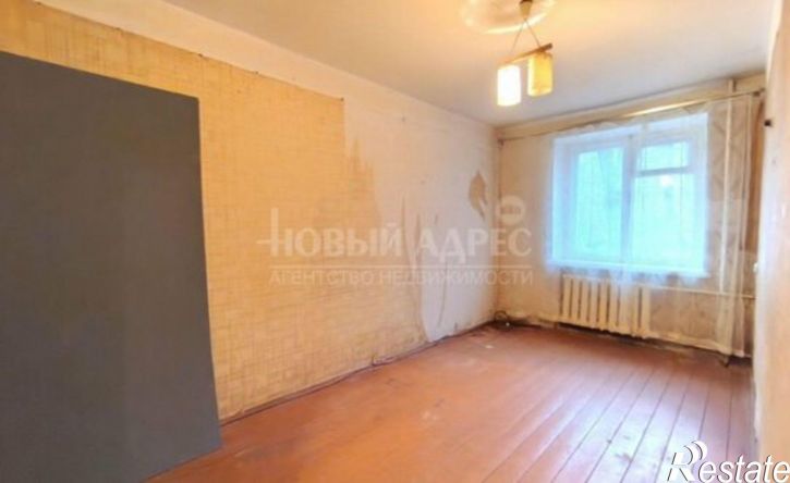 2-комн квартира улица Поле Свободы, 81,  д. 81