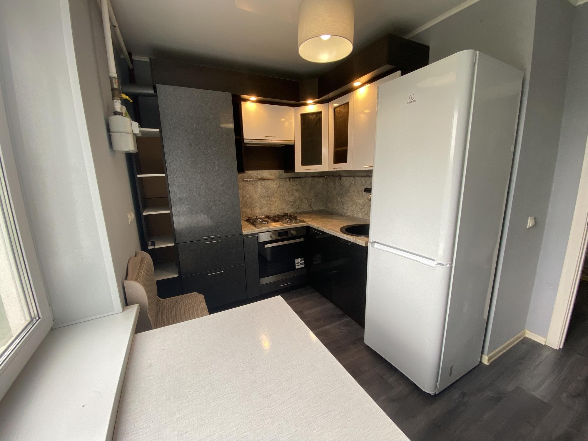 Купить квартиру за 4 000 000 рублей на 40-летия Октября улица, д.4