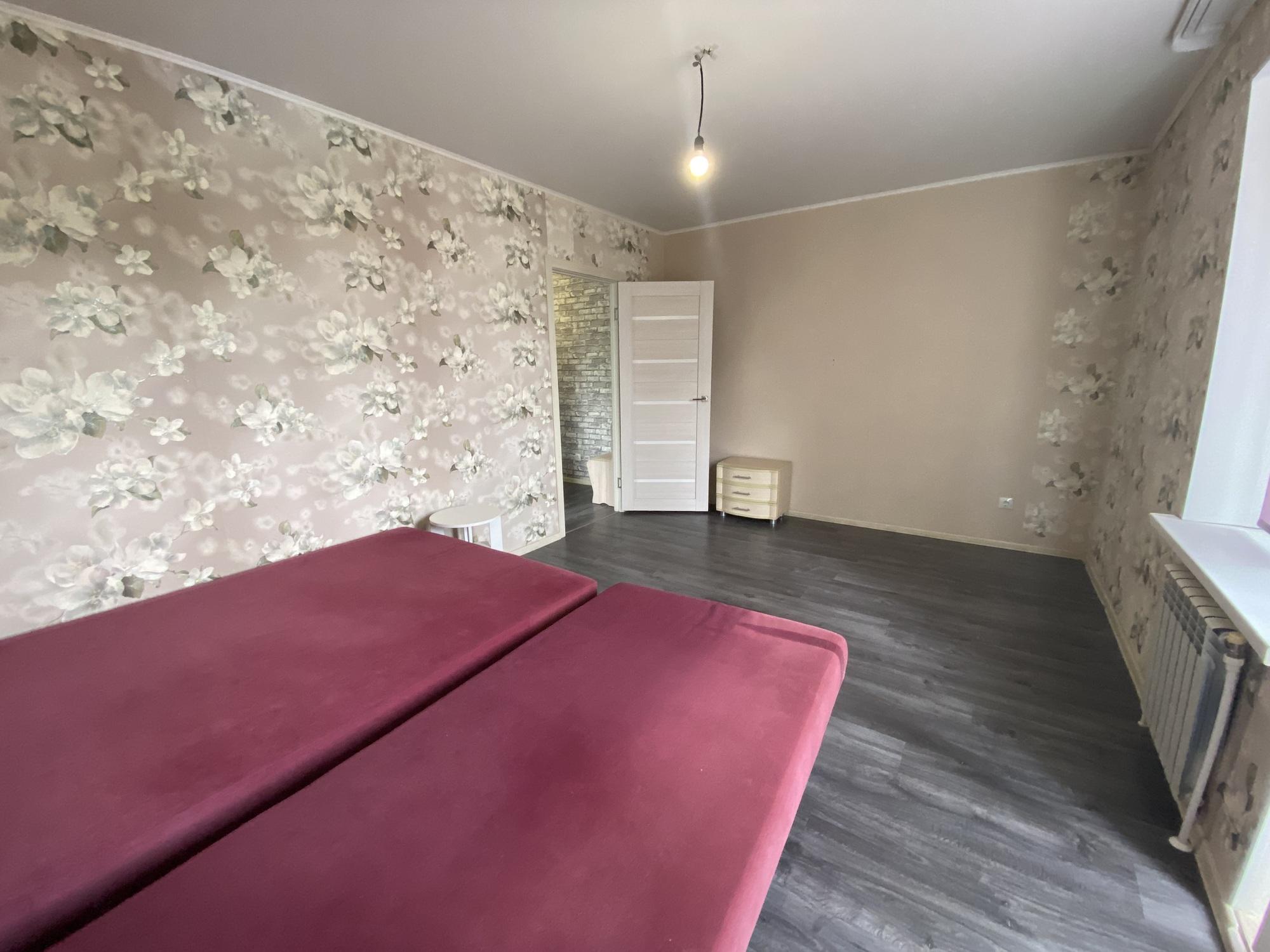 Купить квартиру за 4 000 000 рублей на 40-летия Октября улица, д.4