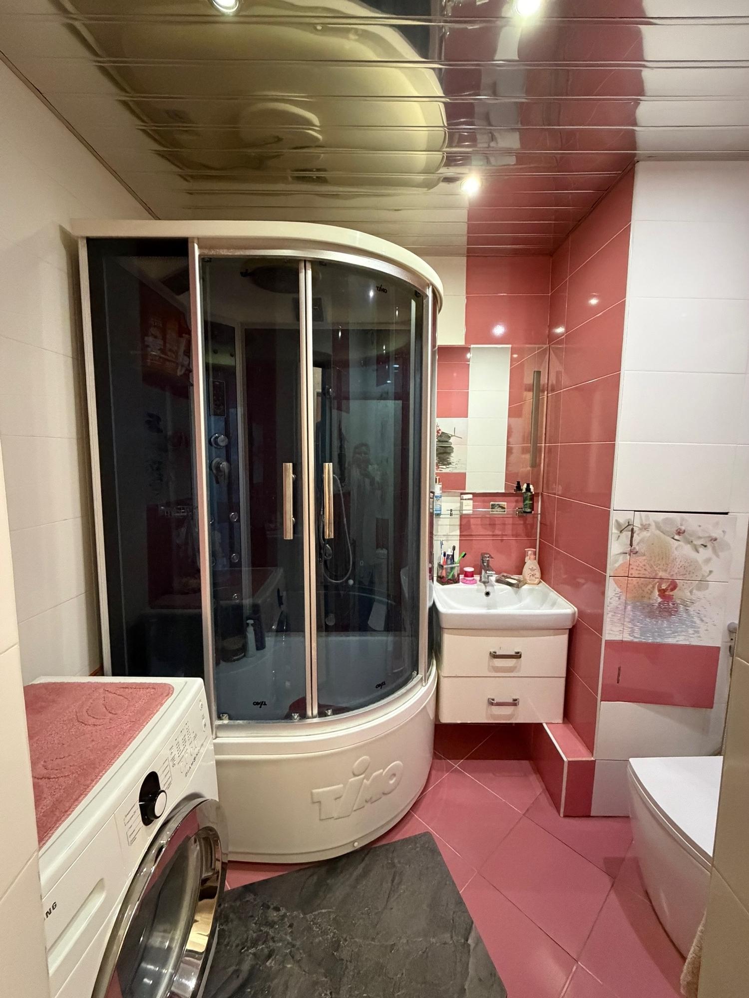 Купить квартиру за 10 000 000 рублей на 65 лет Победы улица, д.29