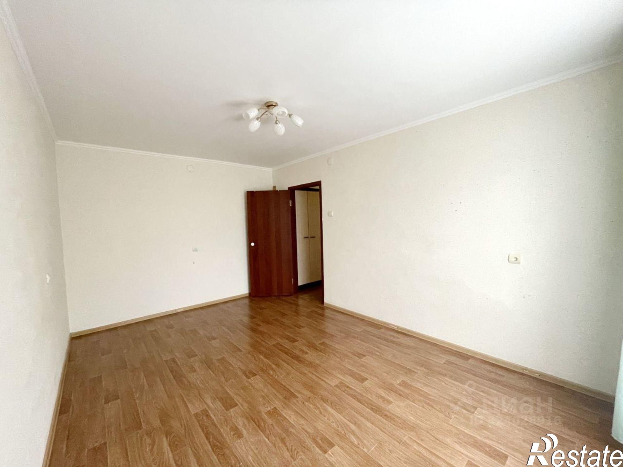 Купить квартиру за 4 450 000 рублей на улица Петра Тарасова, 31