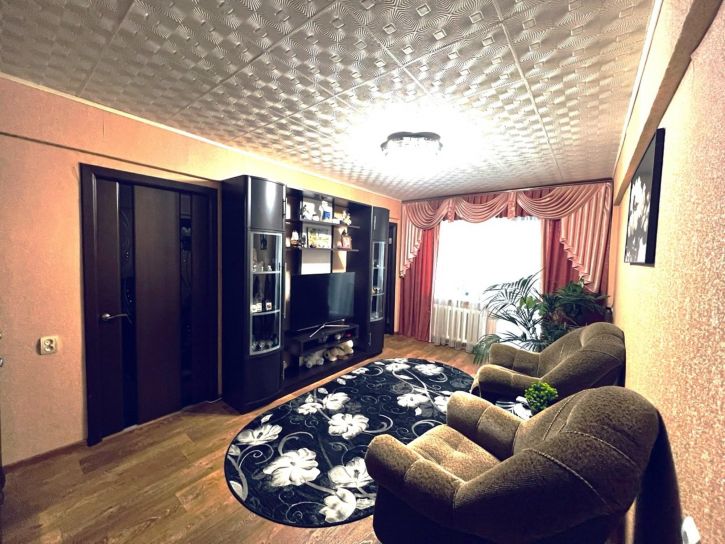 3-комн квартира Карачевская улица, д.3