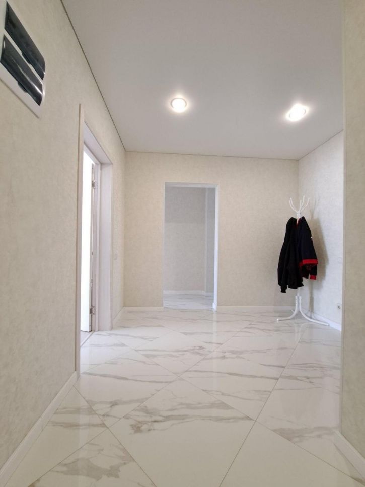 3-комн квартира Хрустальная улица, д.44к4