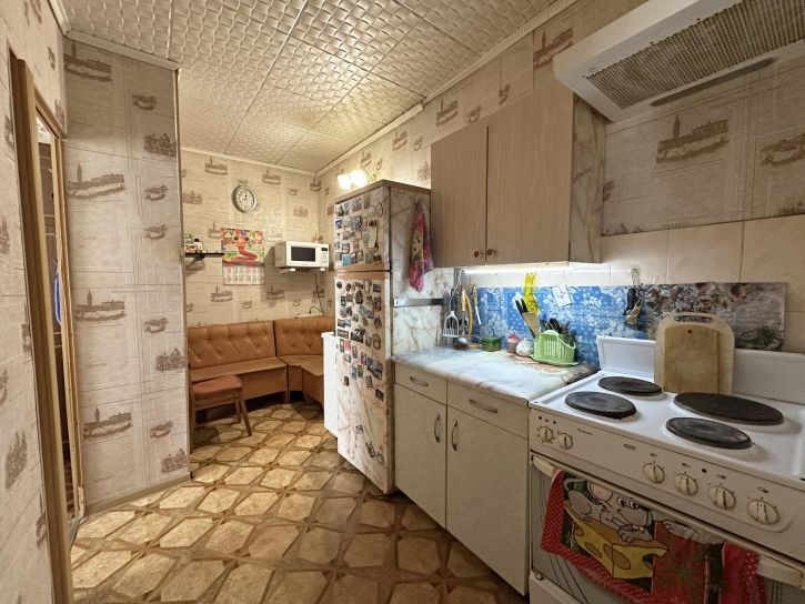 2-комн квартира Комсомольская улица, д.5