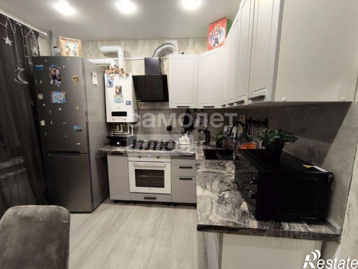 2-комн квартира улица Василия Стригунова, 8,  д. 8