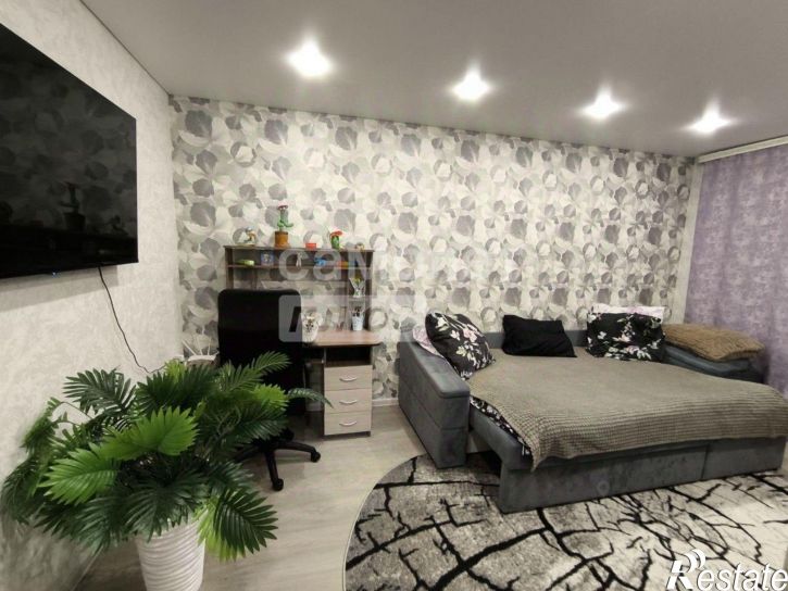 2-комн квартира улица Василия Стригунова, 8,  д. 8