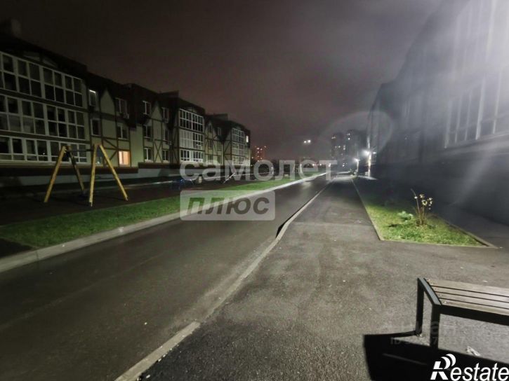 2-комн квартира улица Василия Стригунова, 8,  д. 8