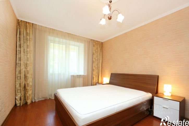 4-комн квартира улица Академика Королёва, 27,  д. 27