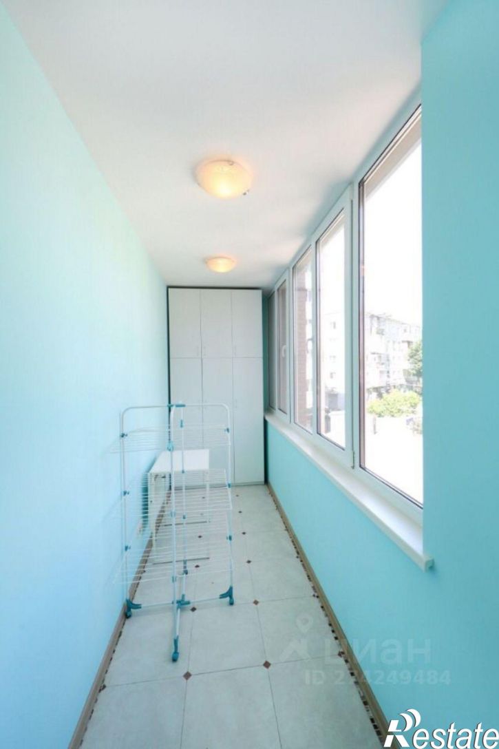 4-комн квартира улица Академика Королёва, 27,  д. 27