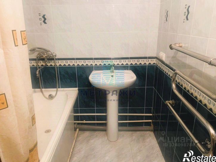 2-комн квартира улица Гурьянова, 18 к1,  д. 18 к1