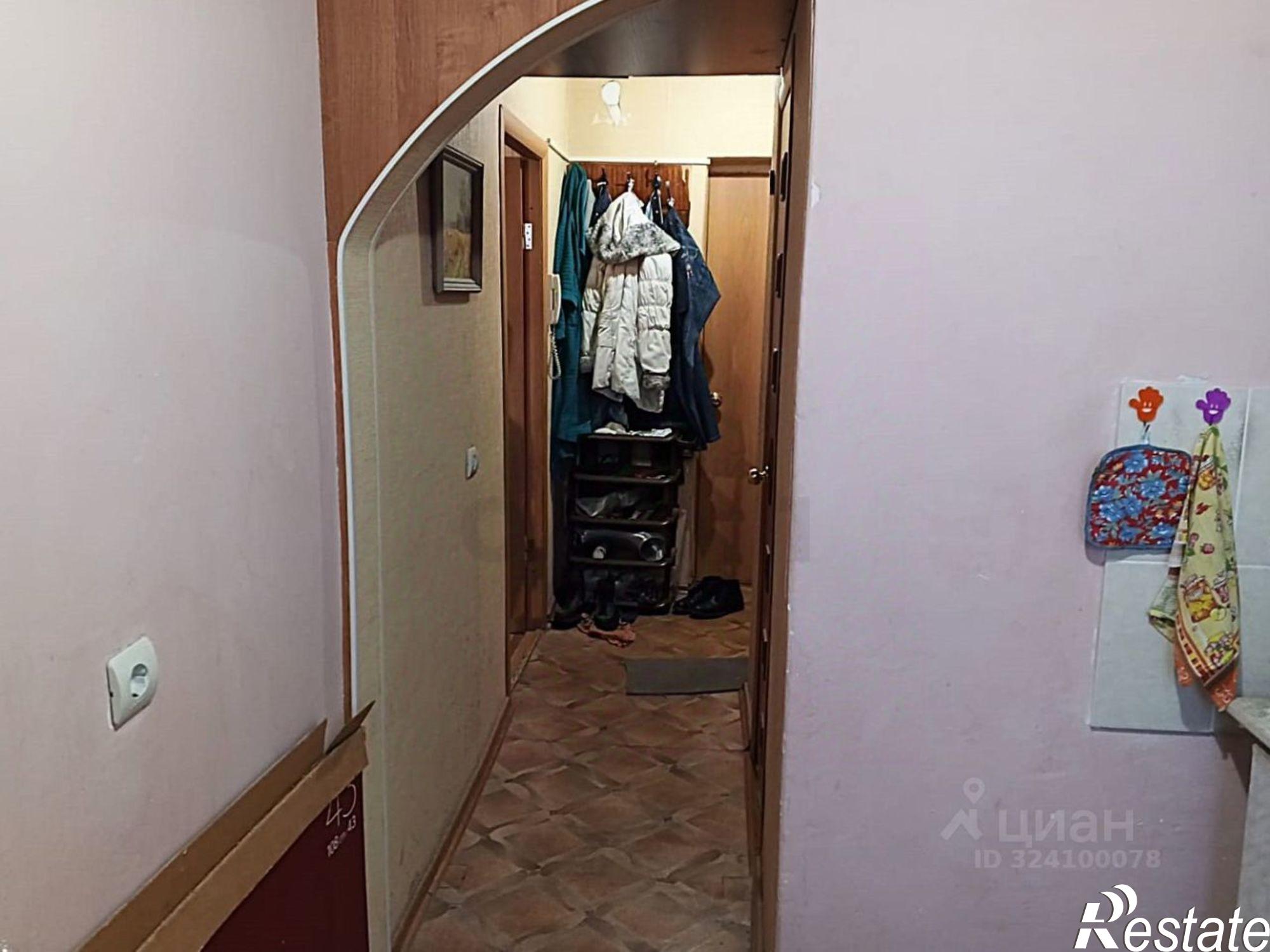 Купить квартиру за 2 200 000 рублей на 5-я линия, 1 к1