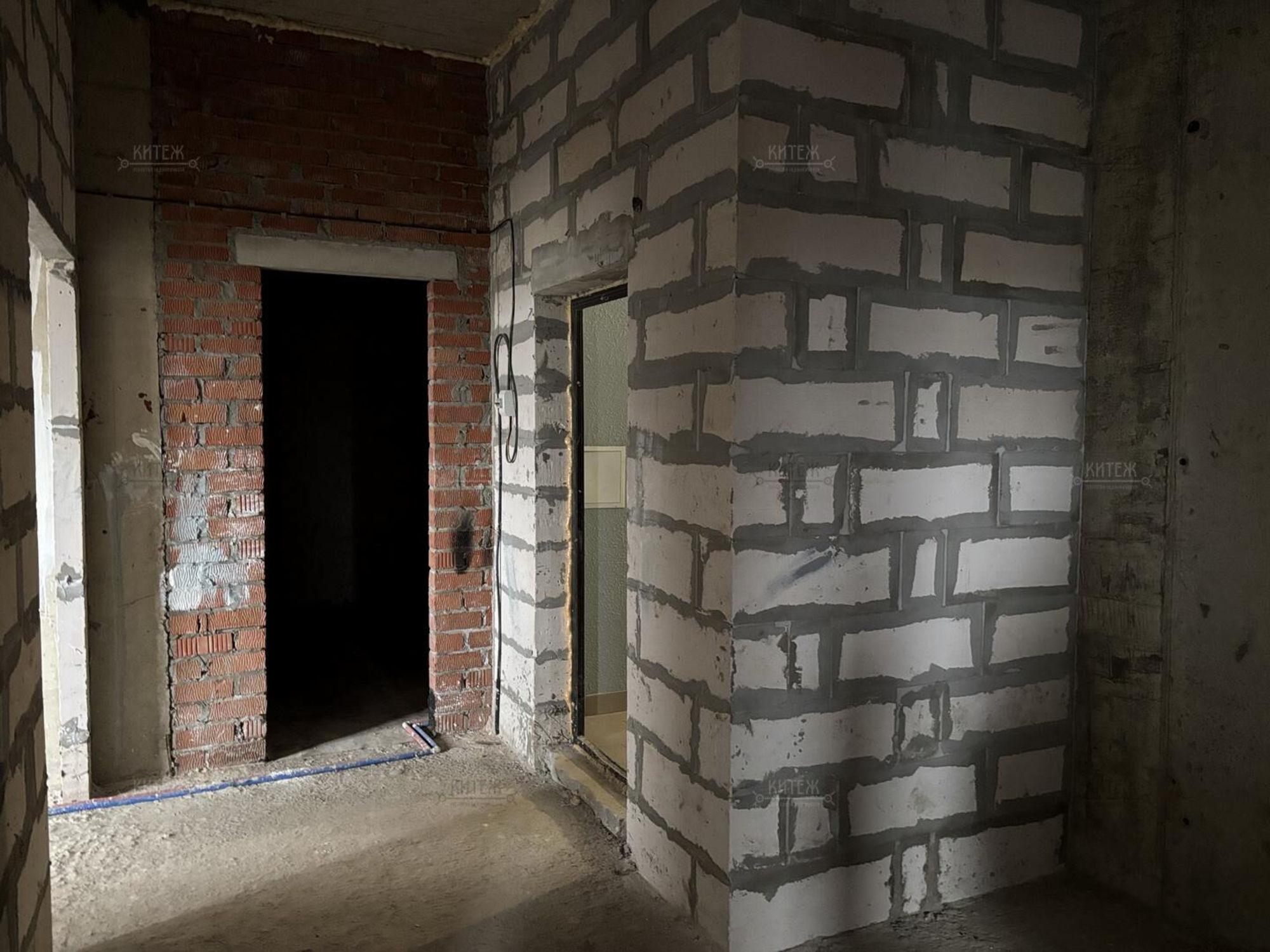 Купить квартиру за 6 624 800 рублей на Азаровская ул, д.40