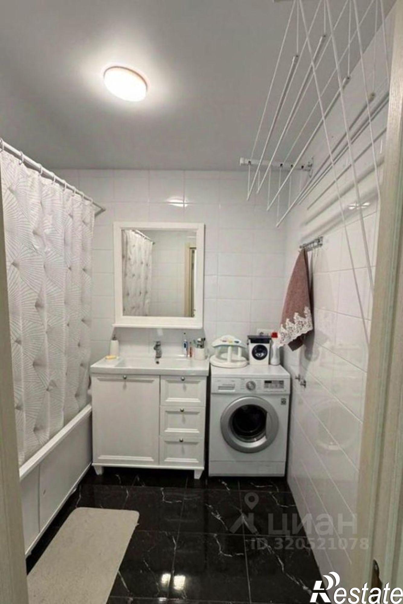 Сдать квартиру за 40 000 рублей на улица Спартака, 15