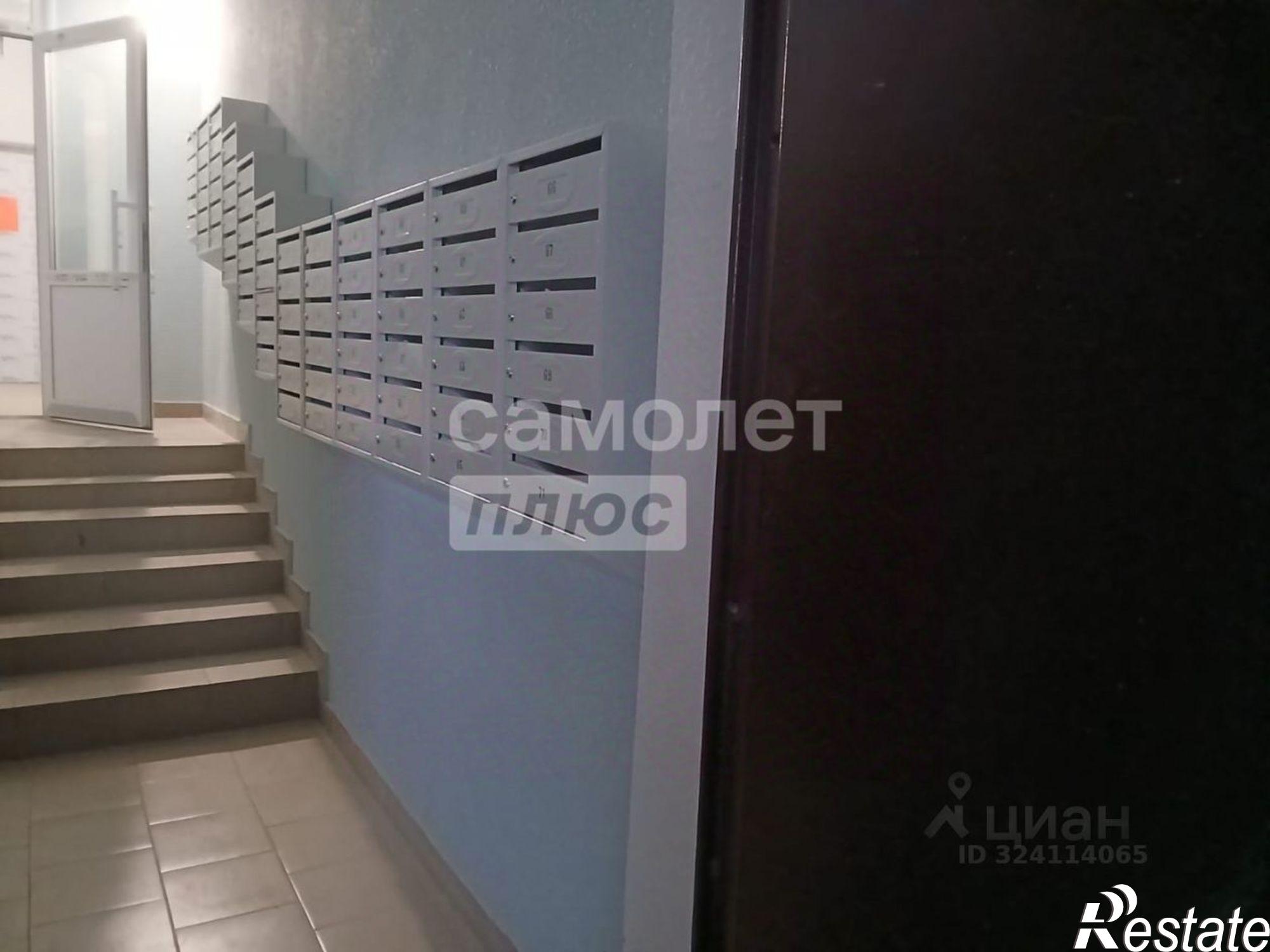 Купить квартиру за 3 150 000 рублей на Азаровская улица, 40 к4