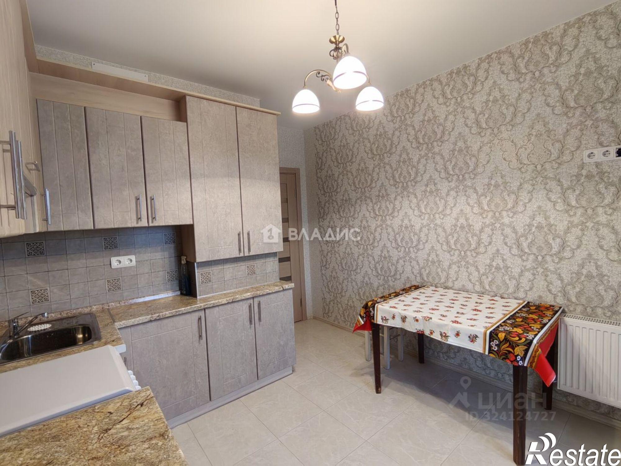 Купить квартиру за 4 370 000 рублей на Тепличная улица, 9