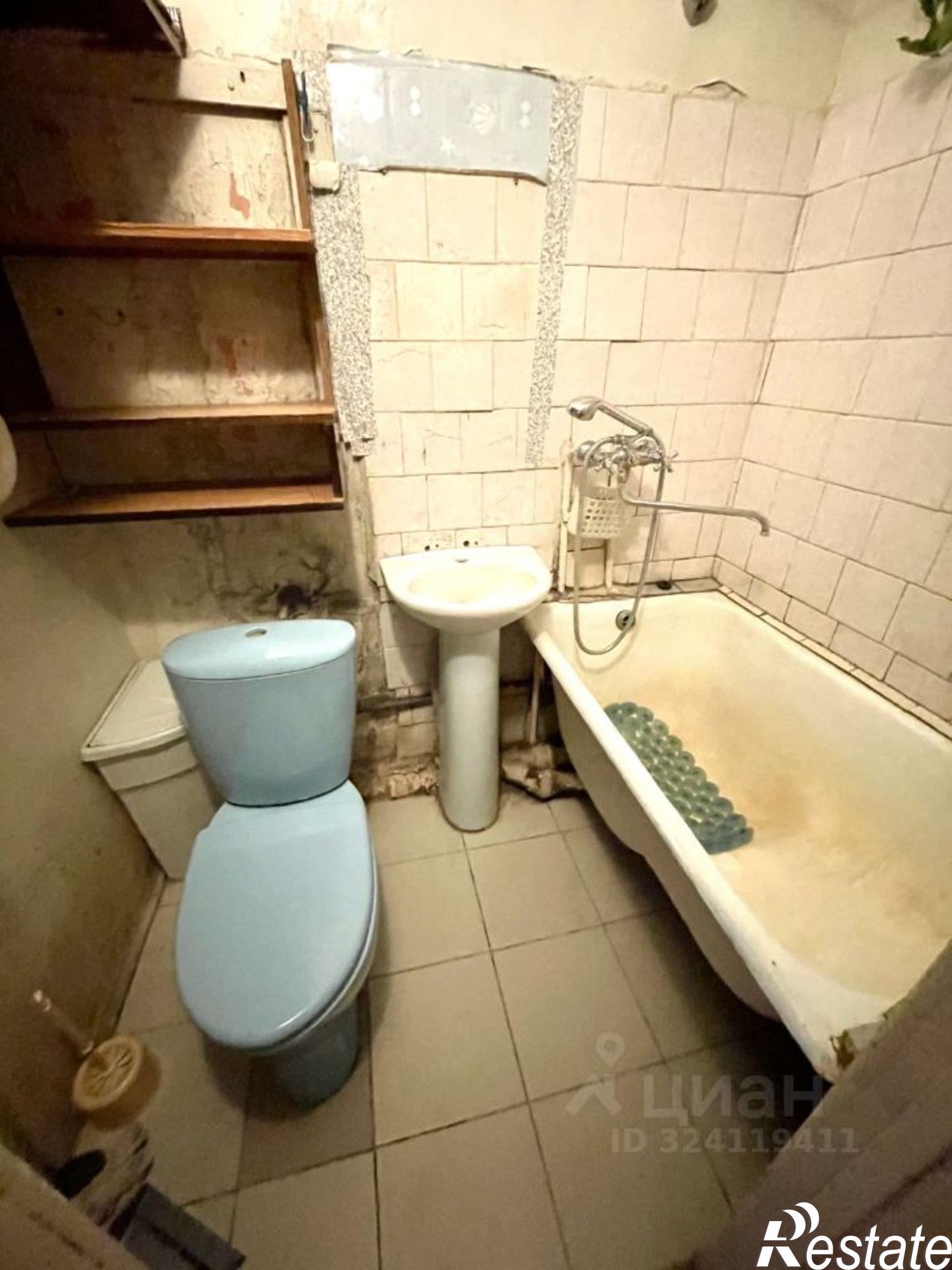 Купить квартиру за 2 100 000 рублей на ул Карачевская, 25