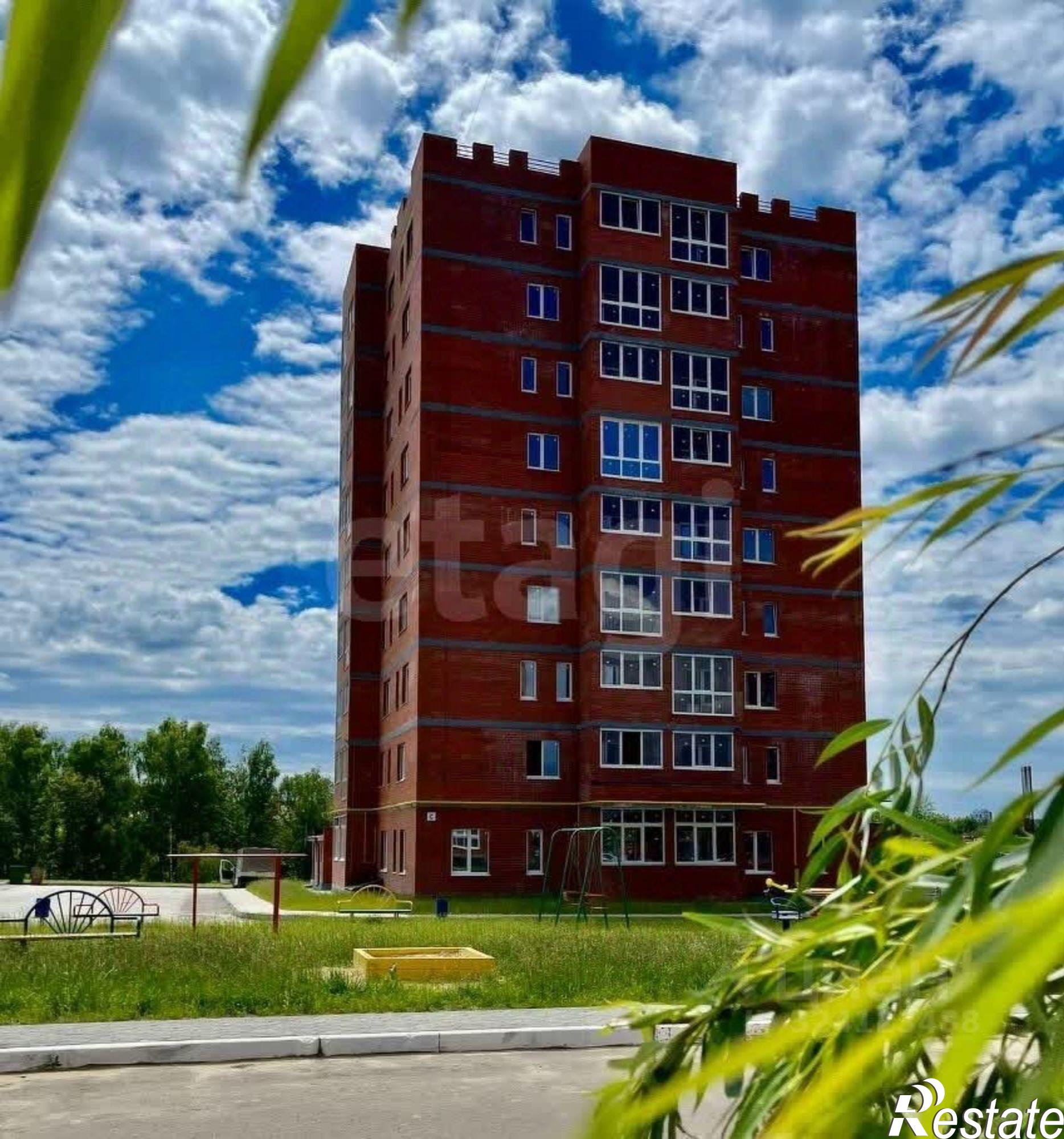 Купить квартиру за 5 022 300 рублей на ул Азаровская, 40 1