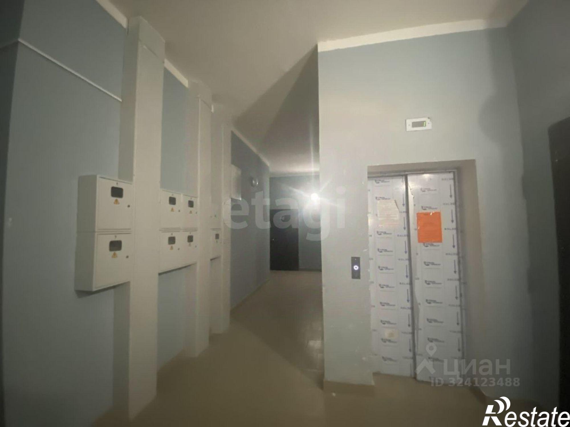 Купить квартиру за 5 022 300 рублей на ул Азаровская, 40 1