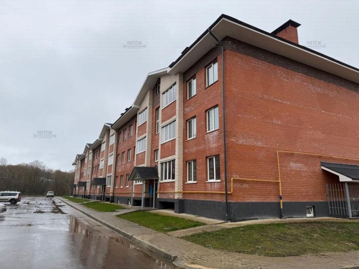 1-комн квартира Изумрудная ул, д.6