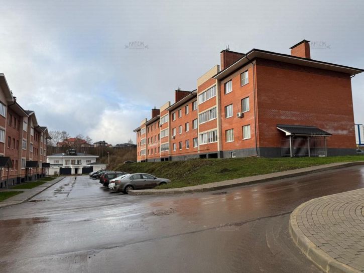 1-комн квартира Изумрудная ул, д.6