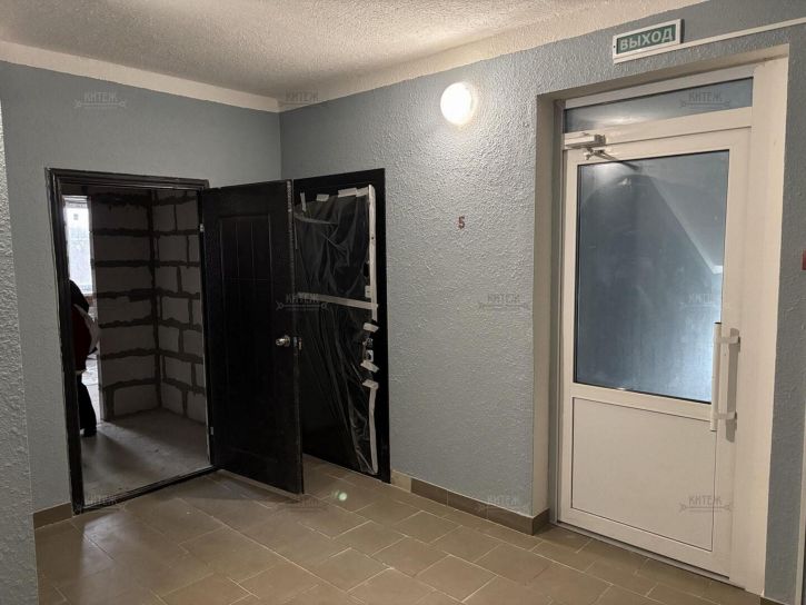 1-комн квартира Азаровская ул, д.40