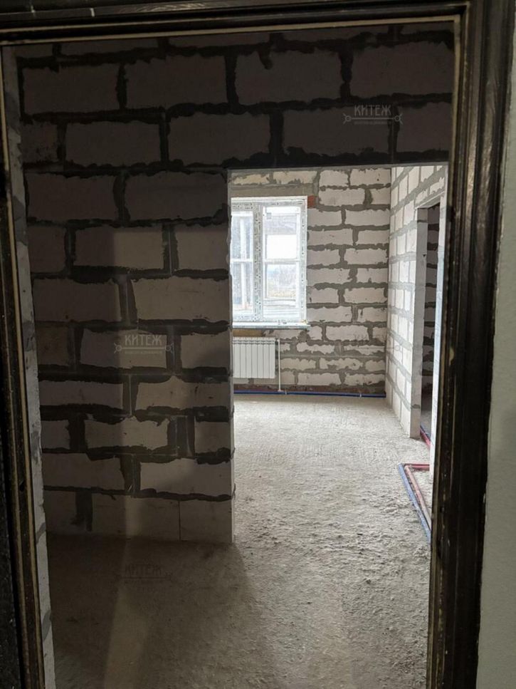 3-комн квартира Азаровская ул, д.40