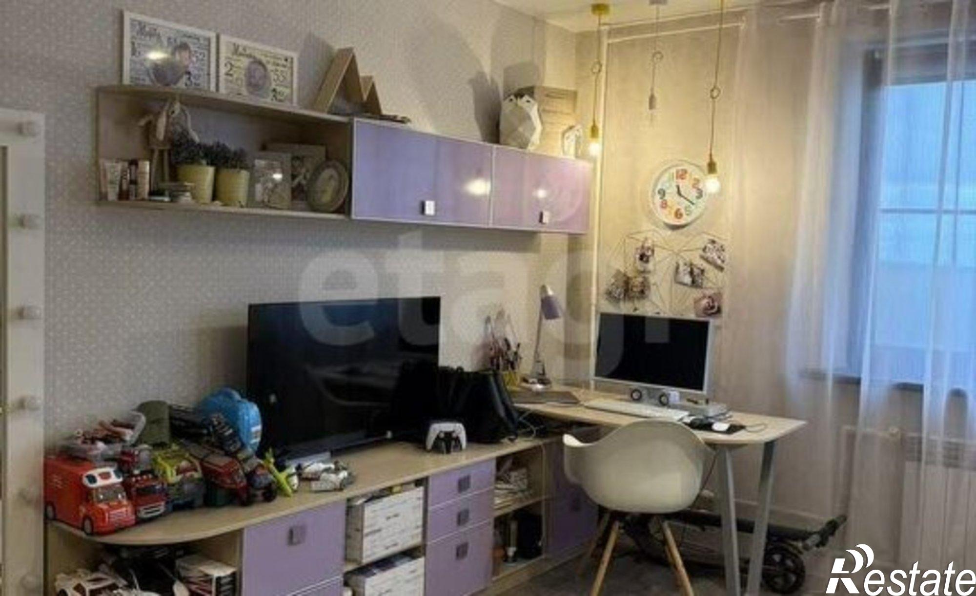 Купить квартиру за 10 100 000 рублей на улица 65 лет Победы, 33