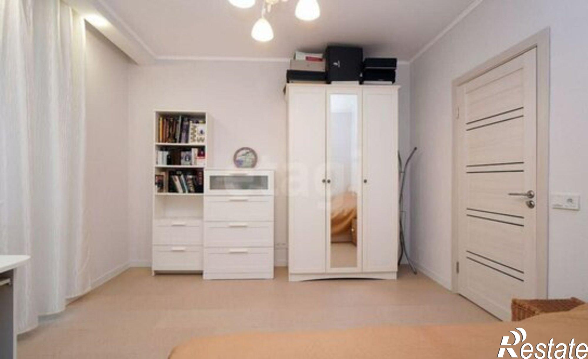 Купить квартиру за 9 000 000 рублей на Знаменская улица, 45