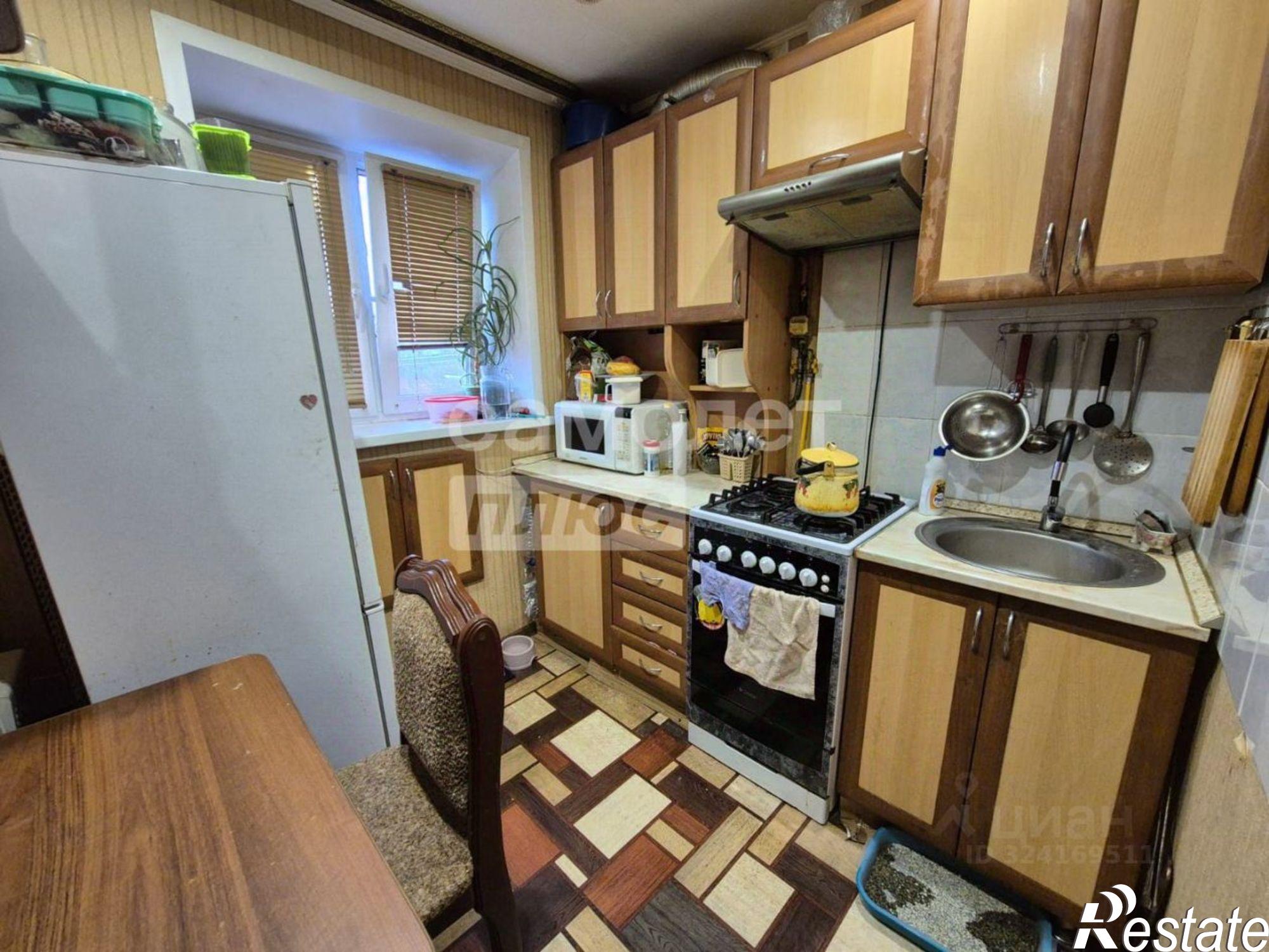 Купить квартиру за 2 200 000 рублей на 5-я линия, 1 к3