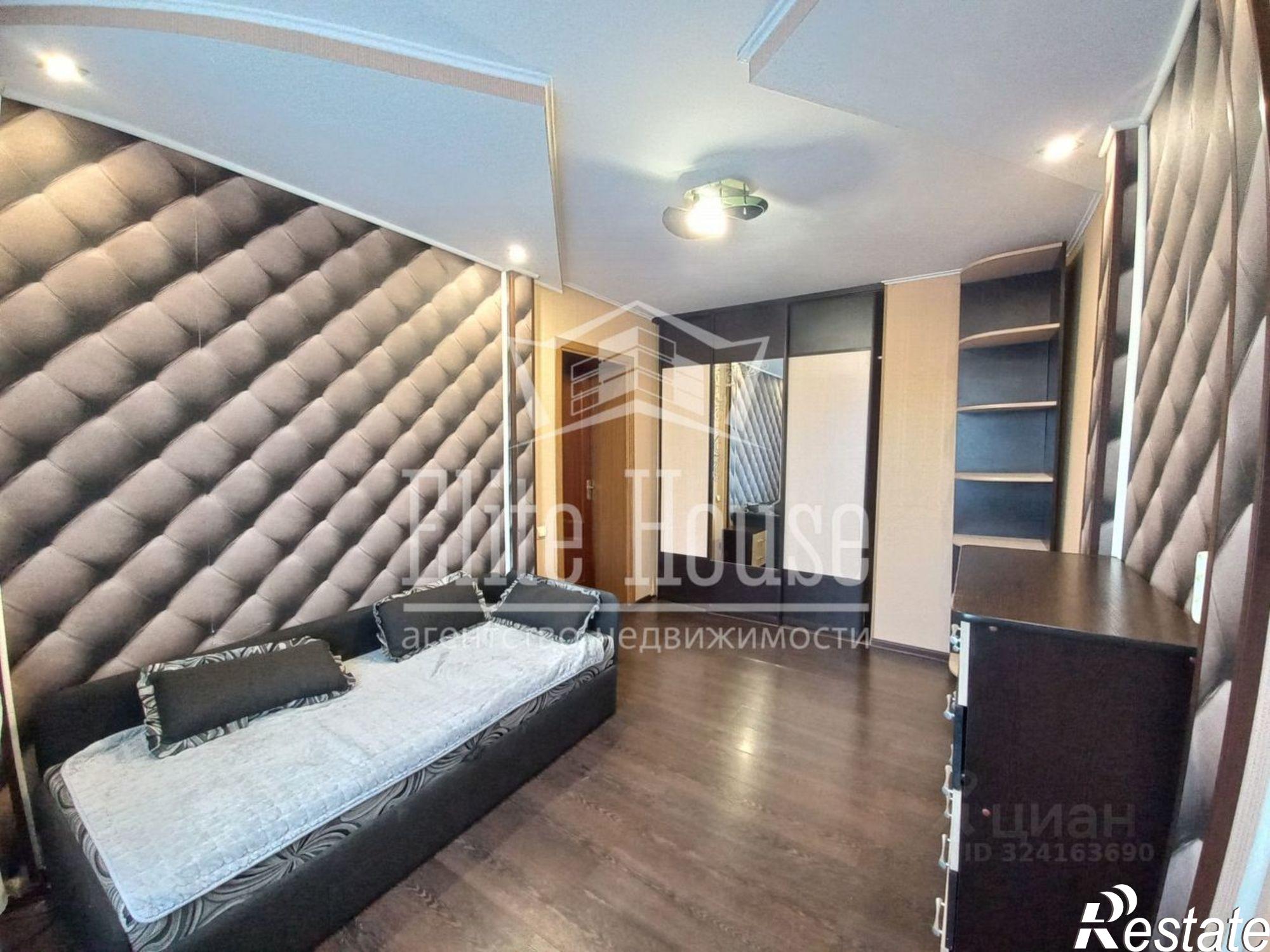 Купить квартиру за 2 500 000 рублей на ул Хрустальная, 1