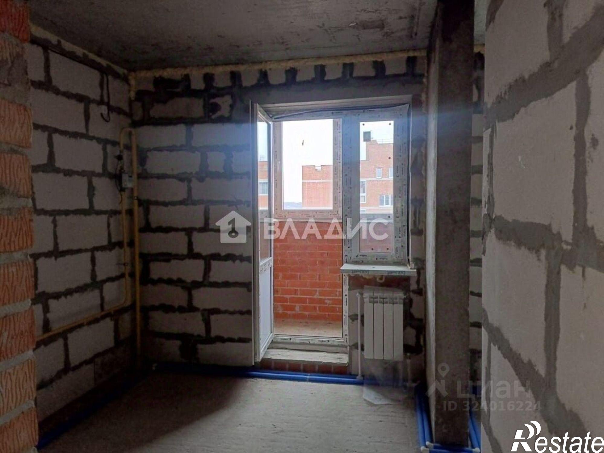 Купить квартиру за 3 157 700 рублей на ул Азаровская, 40 1