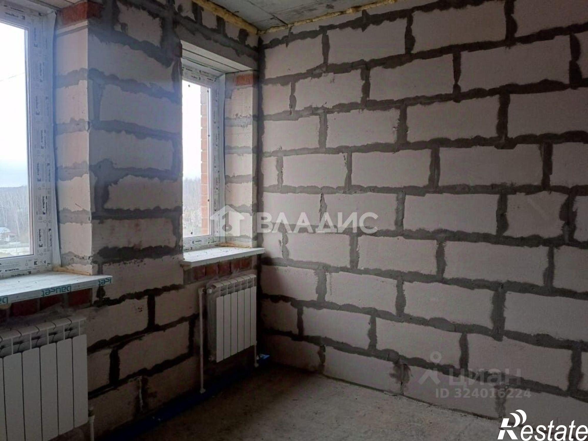 Купить квартиру за 3 157 700 рублей на ул Азаровская, 40 1