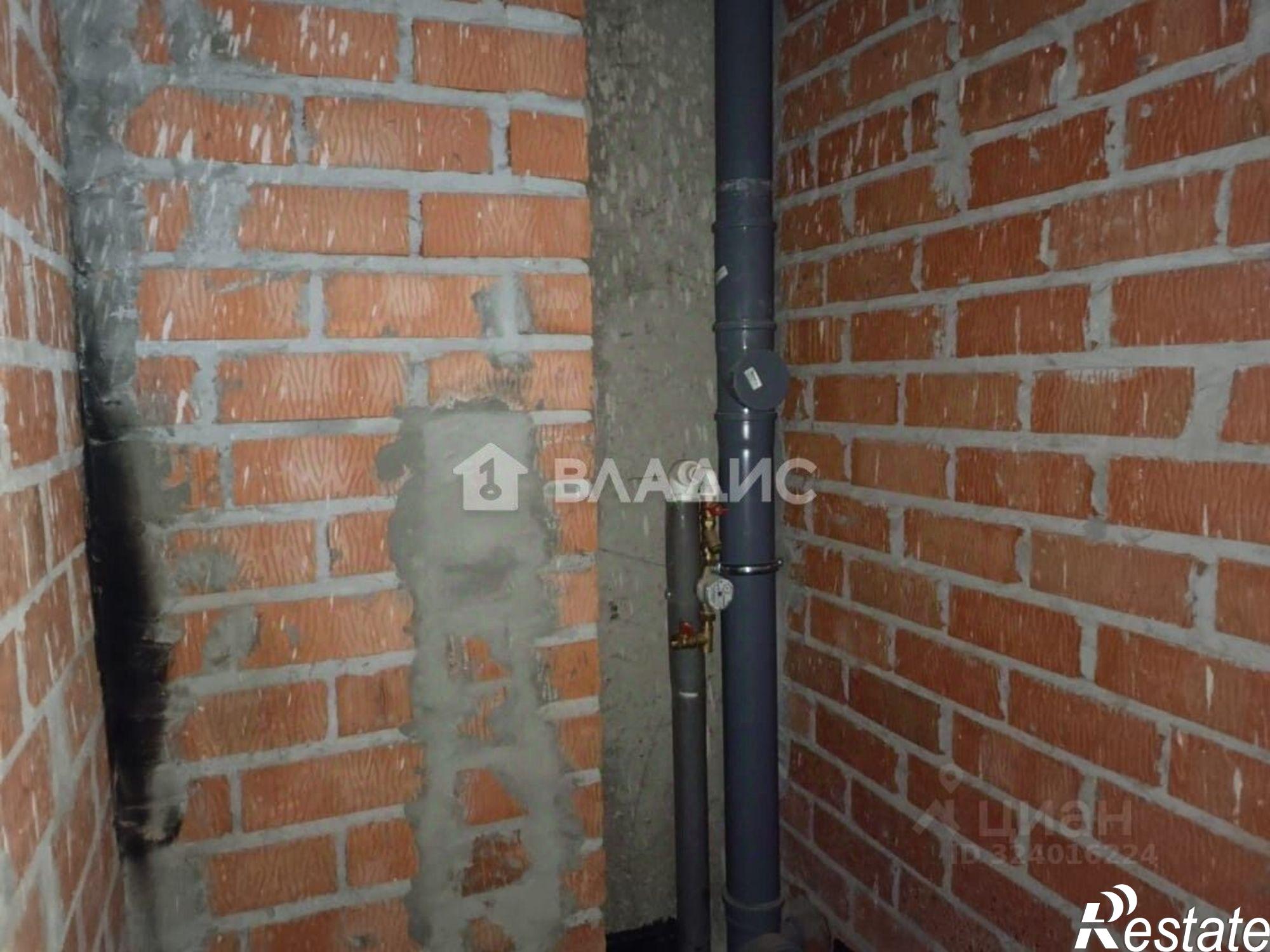 Купить квартиру за 3 157 700 рублей на ул Азаровская, 40 1