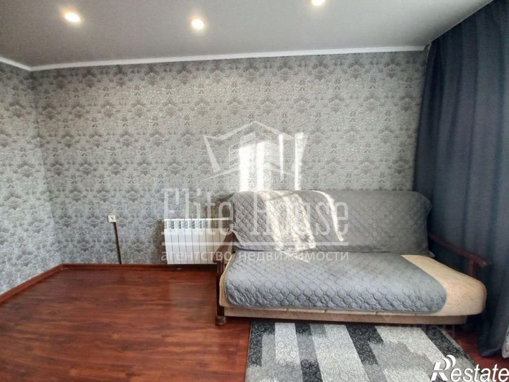 Комната Хрустальная улица, 1,  д. 1