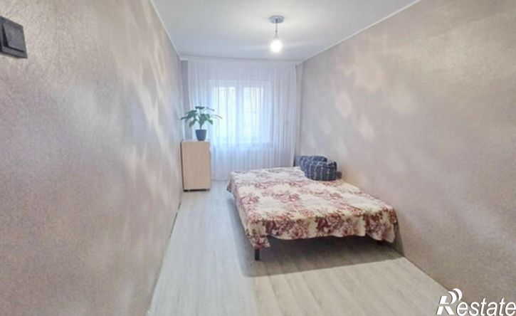 3-комн квартира улица Гурьянова, 41,  д. 41