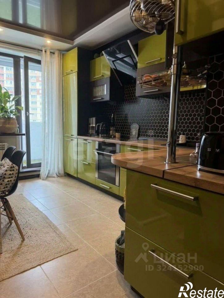 3-комн квартира улица 65 лет Победы, 33,  д. 33