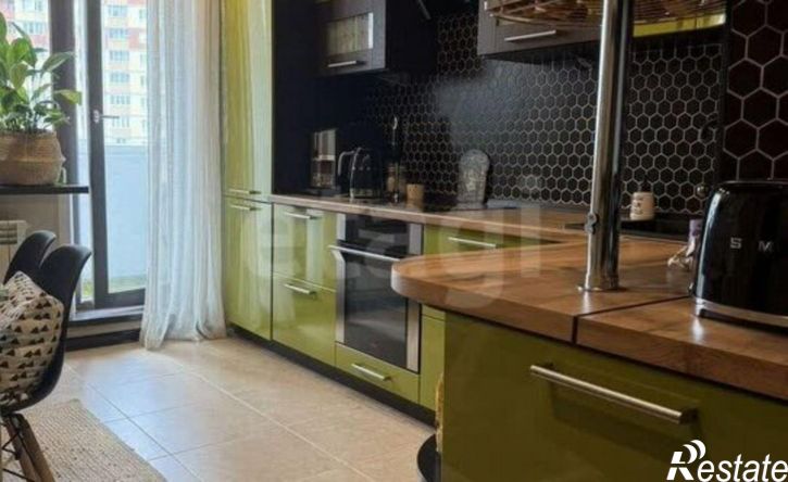 3-комн квартира улица 65 лет Победы, 33,  д. 33