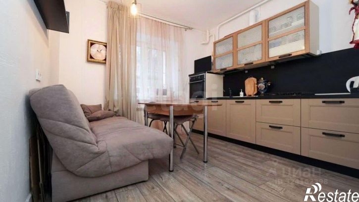 2-комн квартира Знаменская улица, 45,  д. 45