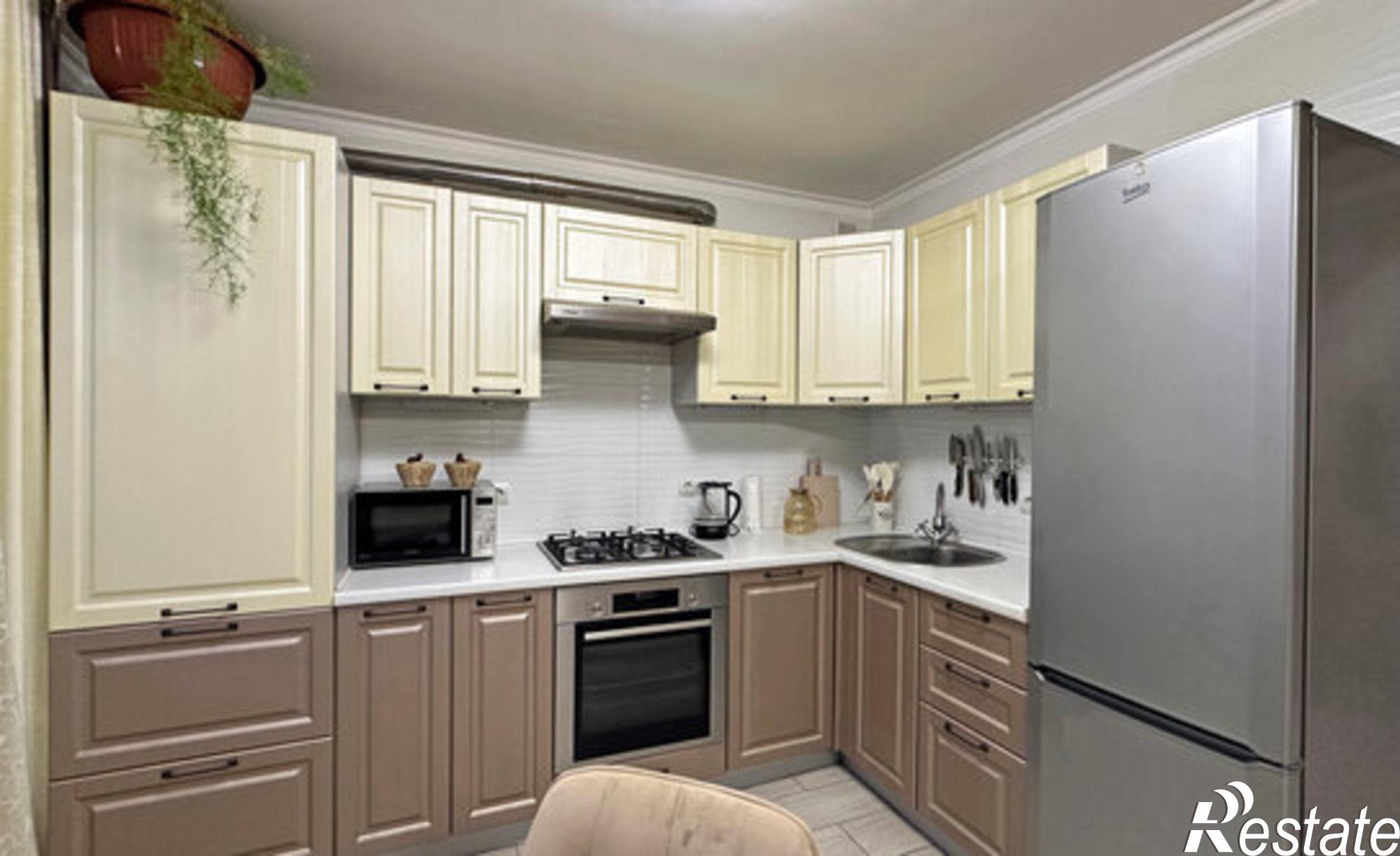 Купить квартиру за 4 700 000 рублей на улица Петра Тарасова, 18