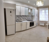 1-комн, 42кв м, этаж 2/9 Сиреневый б-р, 6