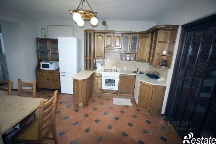 2-комн квартира улица Академика Королёва, 27,  д. 27