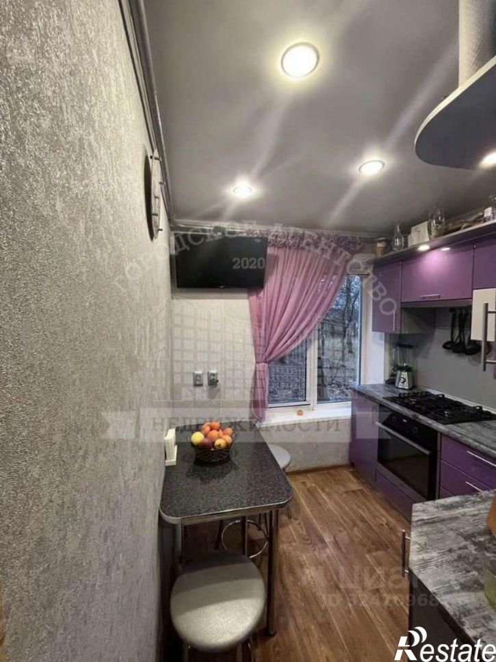 2-комн квартира улица Валентины Никитиной, 30,  д. 30