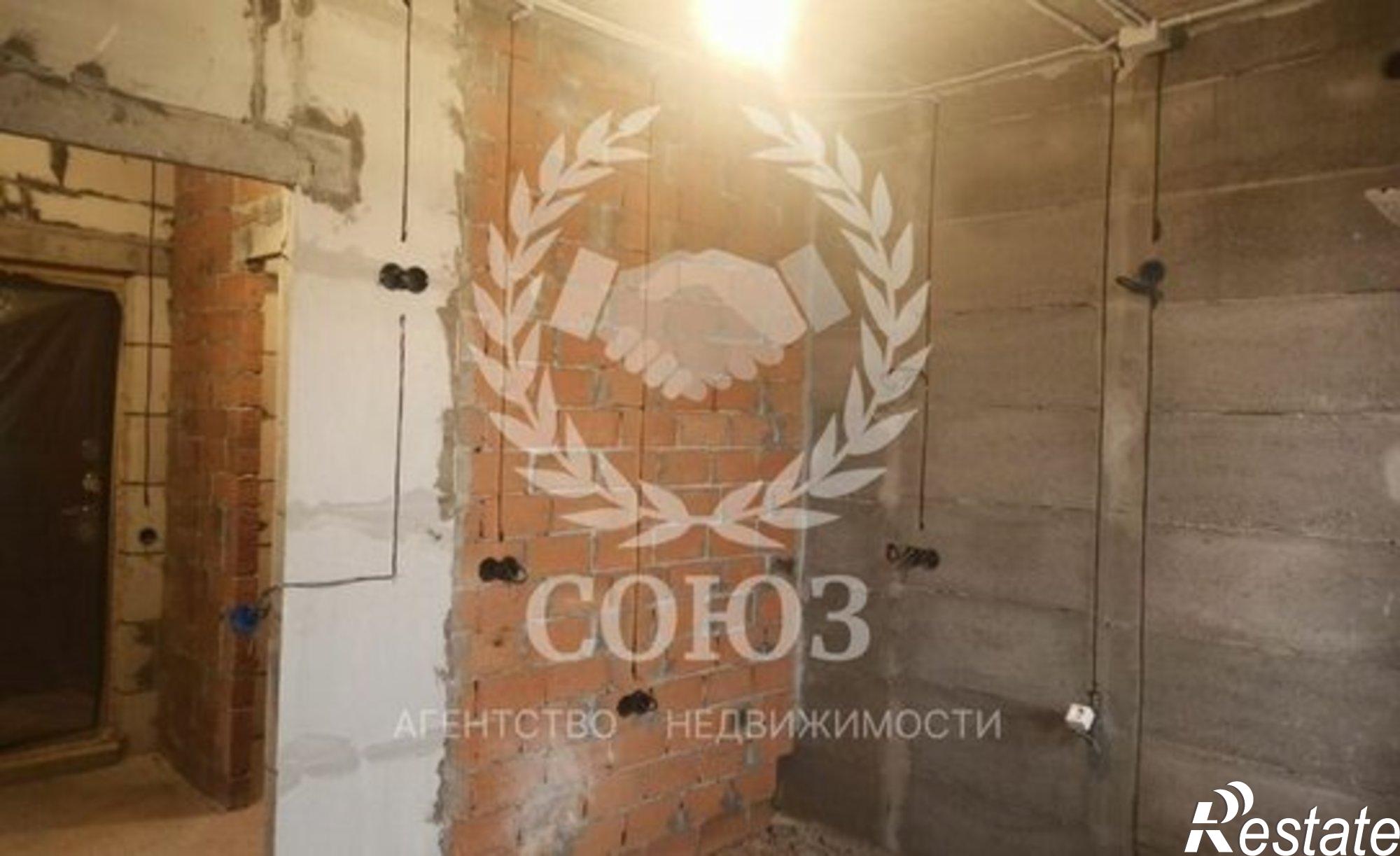 Купить квартиру за 4 300 000 рублей на ул Молодежная, 41 1