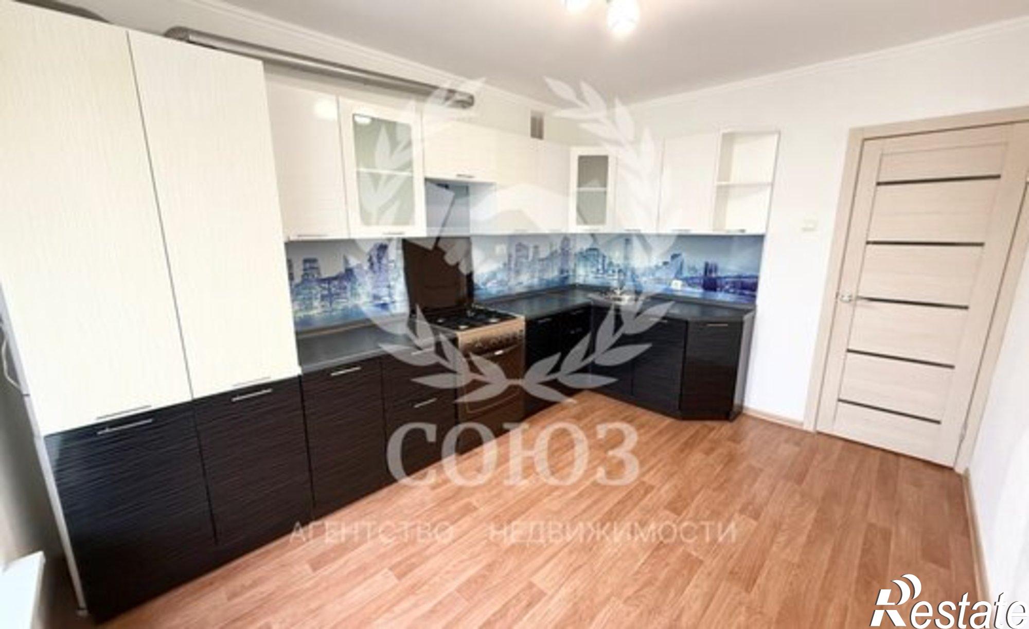 Купить квартиру за 3 300 000 рублей на улица Петра Тарасова, 19