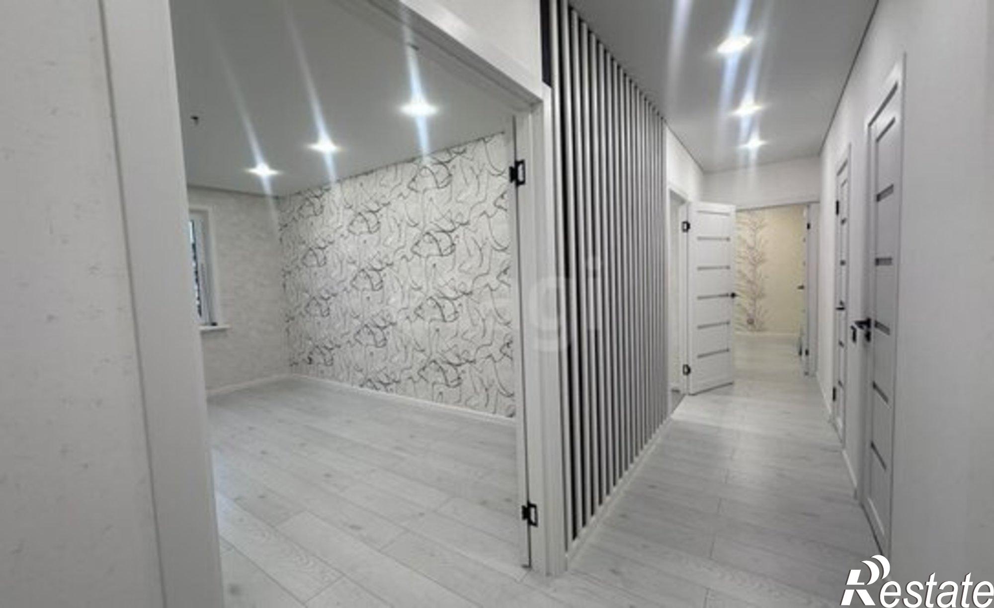 Купить квартиру за 7 350 000 рублей на Минская улица, 1