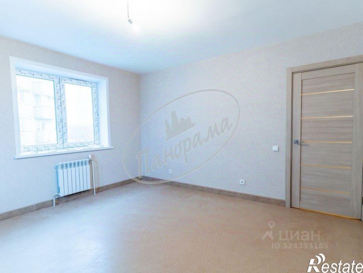 3-комн квартира пр-д Юрия Круглова, 8,  д. 8