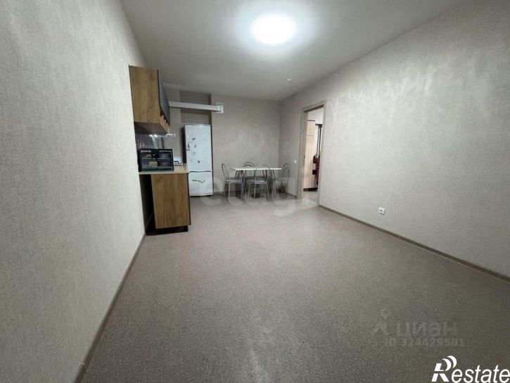 2-комн квартира пр-д Юрия Круглова, 12,  д. 12