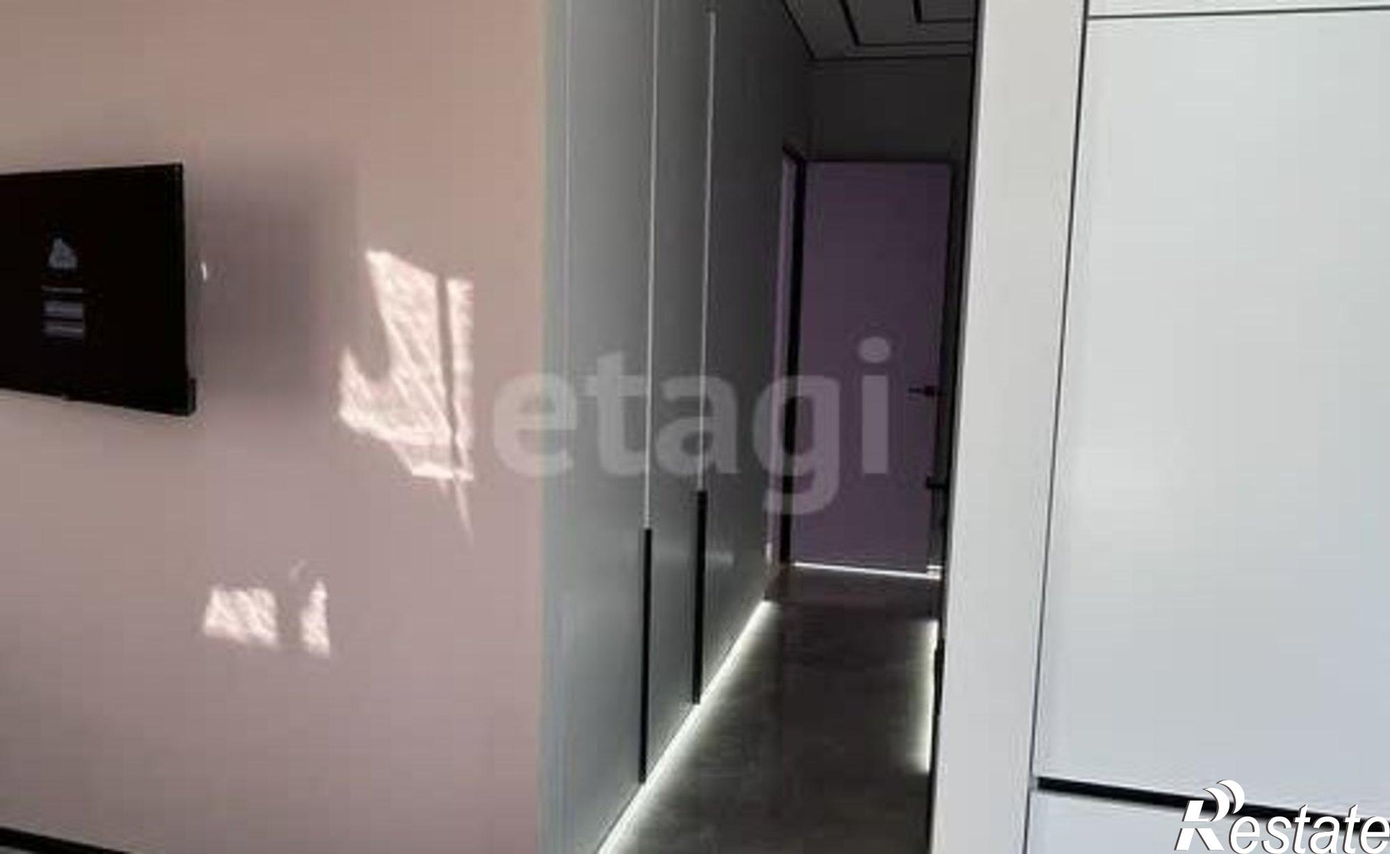 Купить квартиру за 7 500 000 рублей на ул Космонавта Комарова, 53