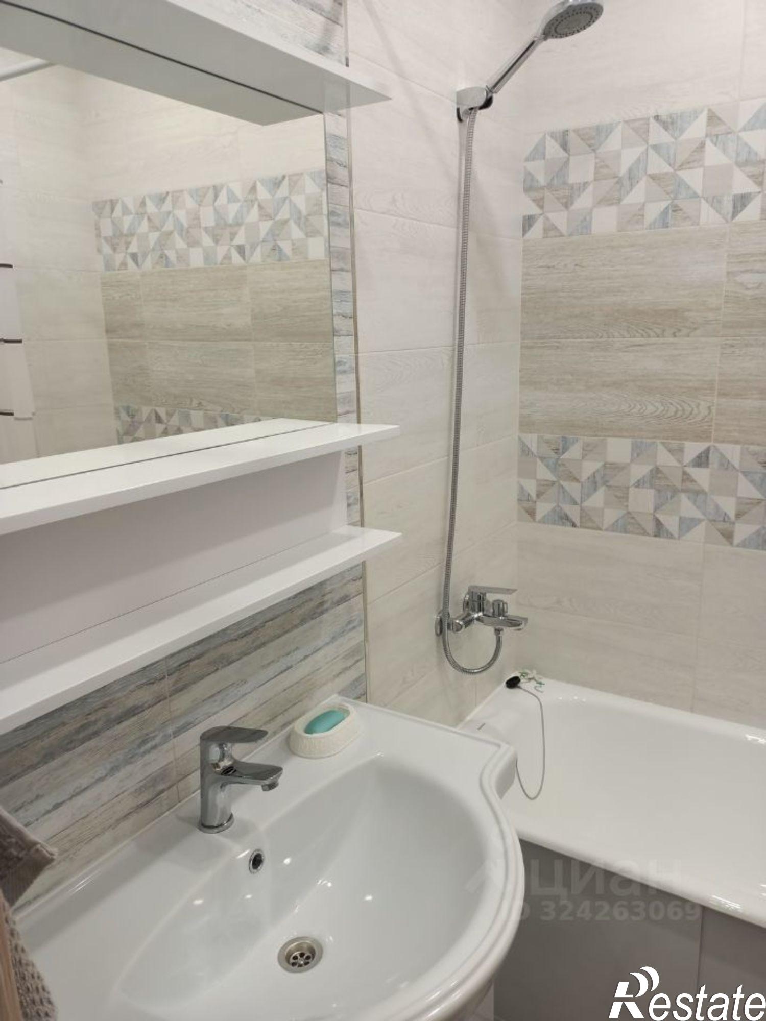 Сдать квартиру за 30 000 рублей на микрорайон Анненки, улица Анненки, 40к1