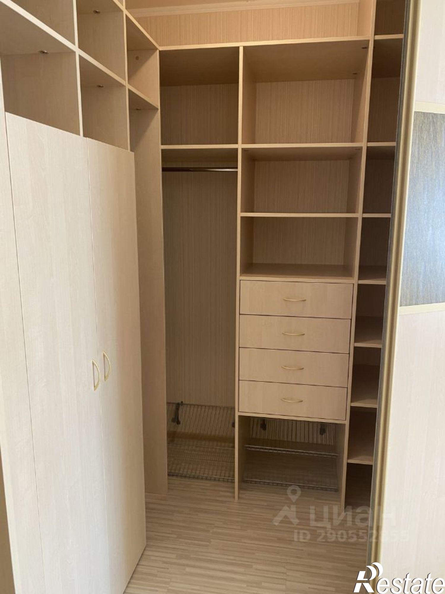 Купить квартиру за 9 000 000 рублей на ул Георгия Димитрова, 24